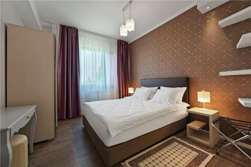 Hotel Tomis Мамая Экстерьер фото
